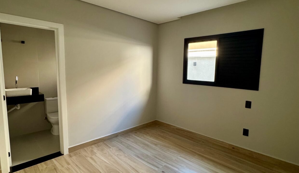 WhatsApp Image 2026-04-07 at 13.45.51 (10)