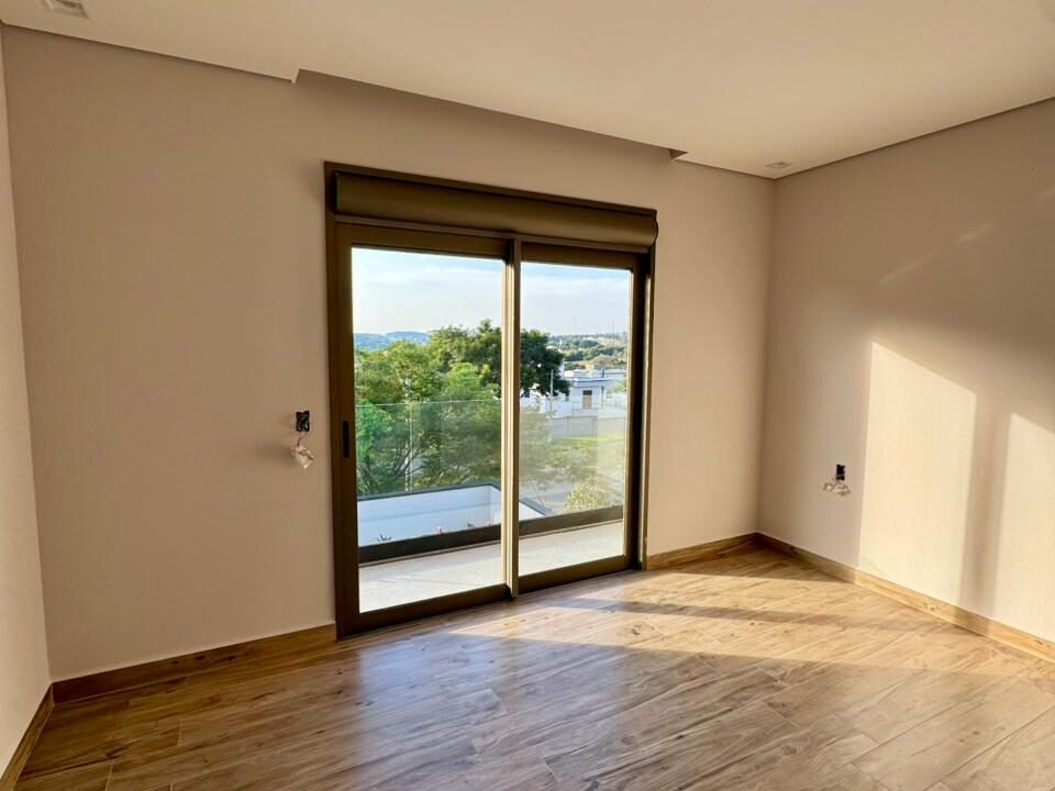 WhatsApp Image 2026-04-23 at 15.22.41 (2)