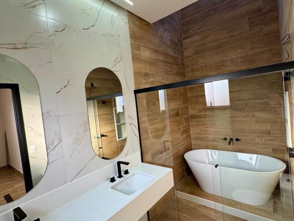 WhatsApp Image 2026-04-23 at 15.22.42 (4)