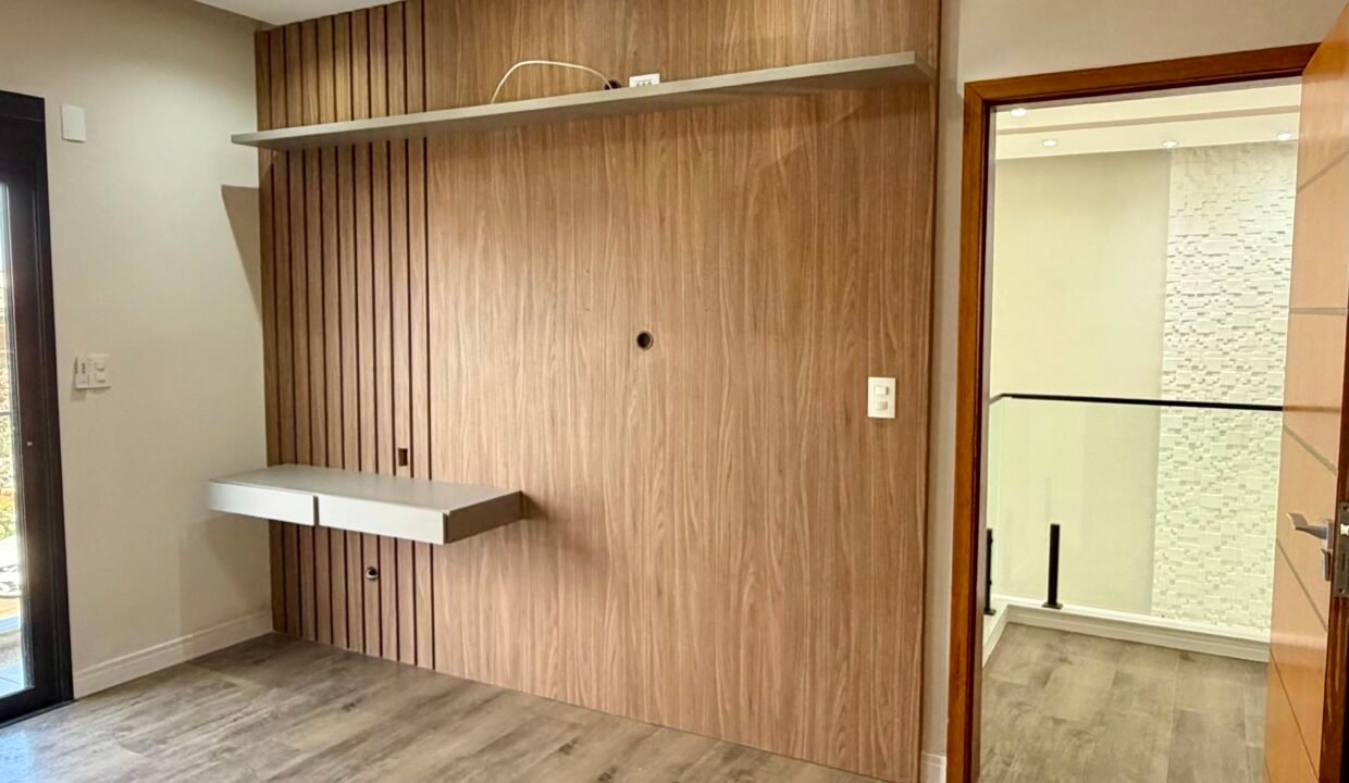 FullSizeRender 10